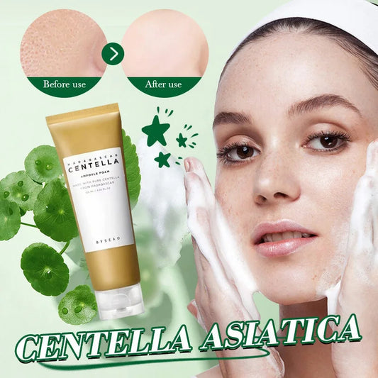 Centella Face Refreshing Foaming Cleanser – Mousse Nettoyante Douce et Apaisante