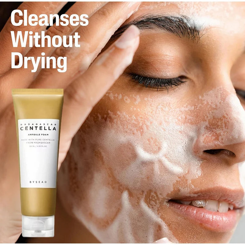 Centella Face Refreshing Foaming Cleanser – Mousse Nettoyante Douce et Apaisante